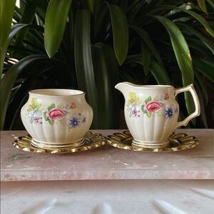 Vintage Sadler England 3540 Gilded Gold Rose Floral Creamer Jug + Sugar Bowl Set